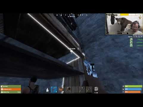 RUST Game play now LIVE! Addicted to trap base. Easy loot.