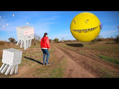 Real Life Minecraft vs Pacman 3