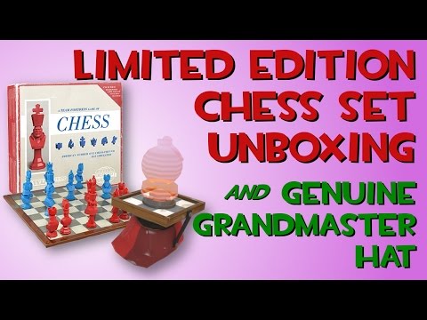 Unboxing a Team Fortress 2 Chess Set & Activating a Genuine Grandmaster!